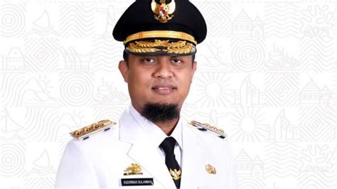 nama gubernur sulawesi selatan