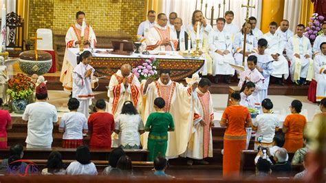 nama hari raya katolik