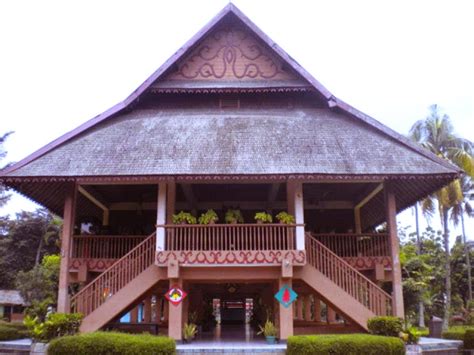 nama rumah adat di sulawesi utara