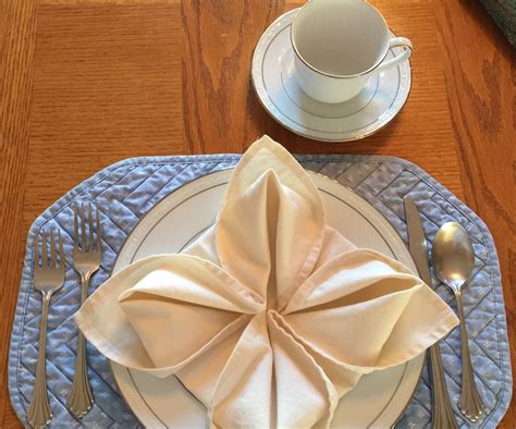 Napkin Folding Designs