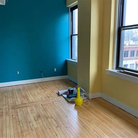 Naples Yellow Wall Paint