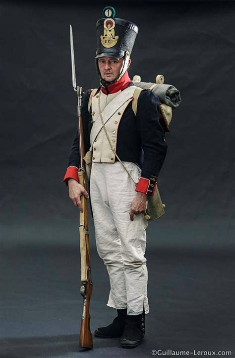 napoleonic french soldier uniform