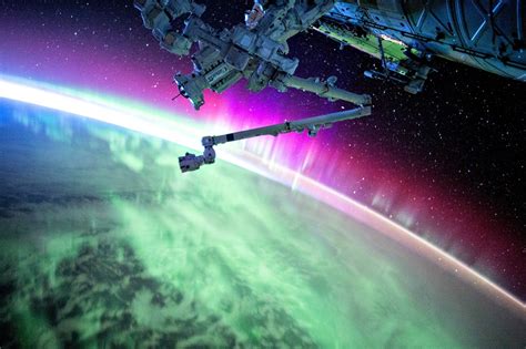 nasa aurora borealis from space