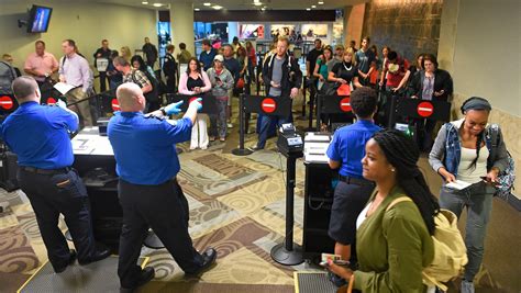 nashville airport security wait time reddit