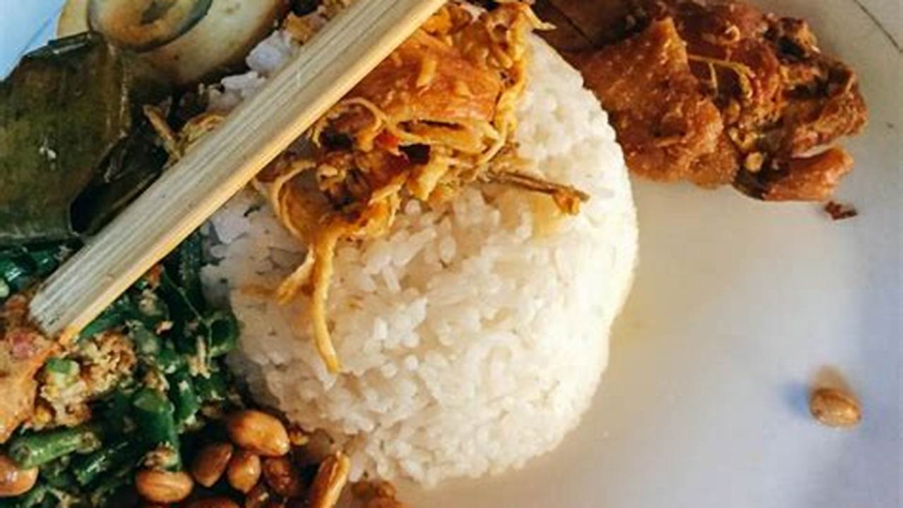 Nasi Ayam Ibu Oki Nusa Dua: Cita Rasa Lezat, Ikon Kuliner Bali