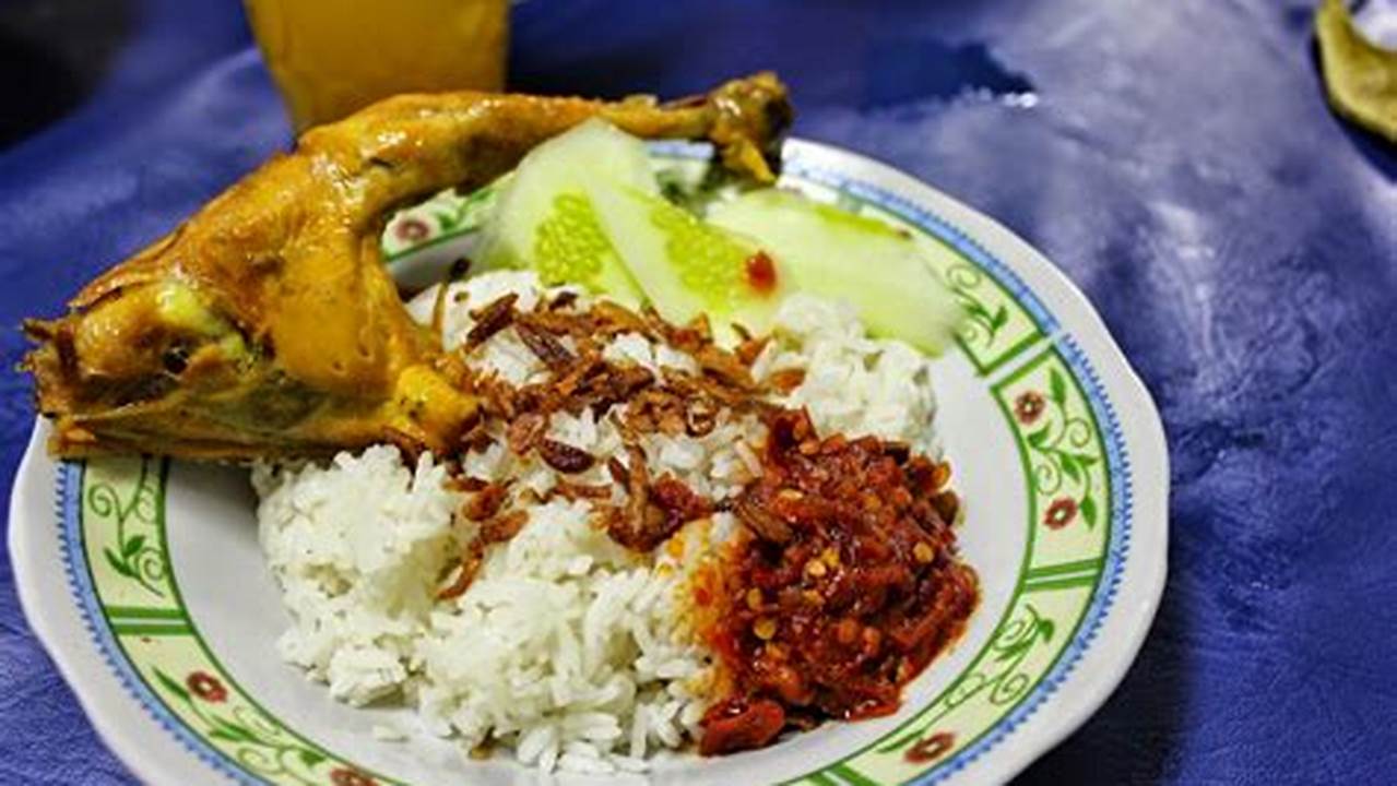 NASI UDUK & AYAM GORENG MAT LENGKET: Kuliner Khas Jakarta dengan Cita Rasa yang Menggoyang Lidah