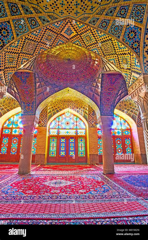 nasir-ol-molk mosque shiraz iran