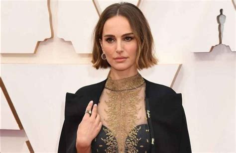 natalie portman net worth 2023 comparison