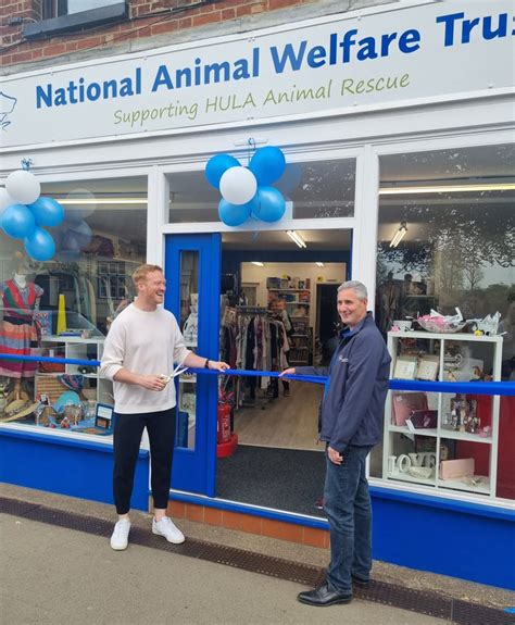 national animal welfare trust shop