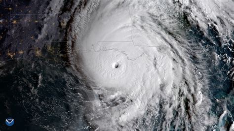 national hurricane center 2019