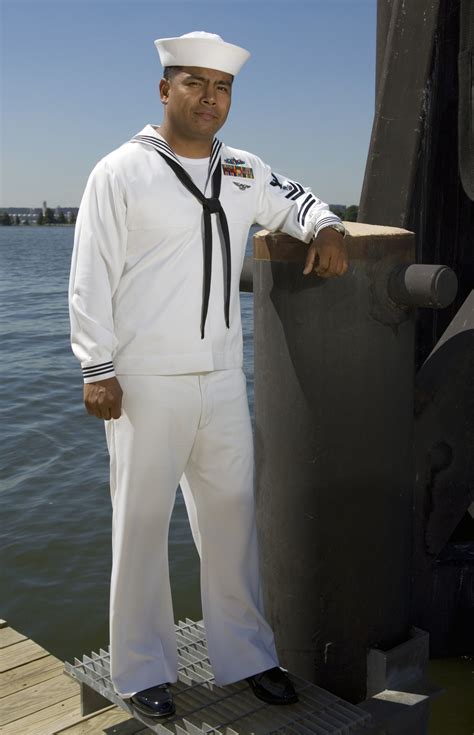 Navy Rolls Out New Working Uniform Early to Sailors in Southeast