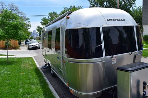 nearest airstream trailer dealer