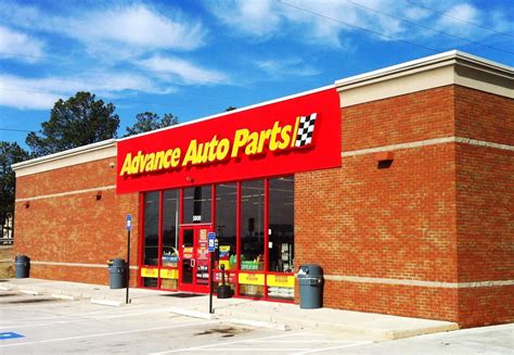 nearest auto parts