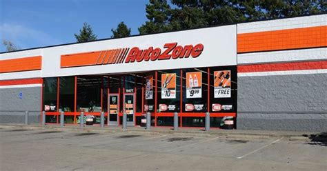 nearest auto zone