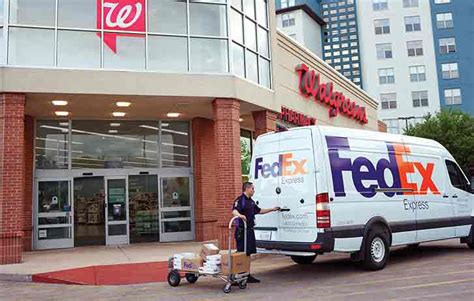 nearest fedex drop-off place