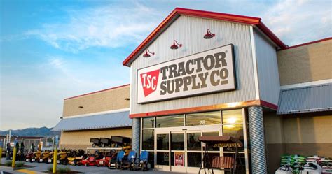 nearest tractor supply store near me hours