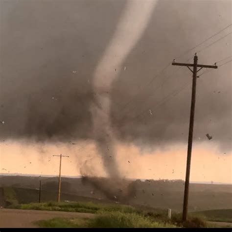 nebraska tornadoes today trending