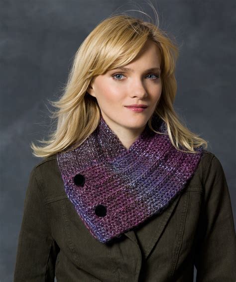 ButtonUp Knitted Neck Warmer [FREE Knitting Pattern]
