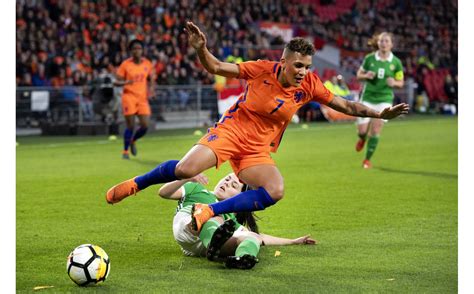 nederlands elftal live op tv