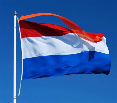 nederlandse vlag met wimpel