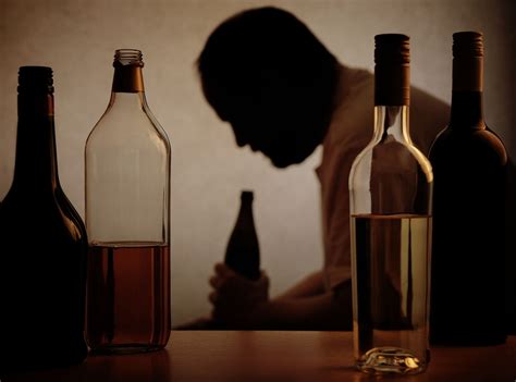 negatywne skutki picia alkoholu