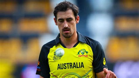 net worth of mitchell starc