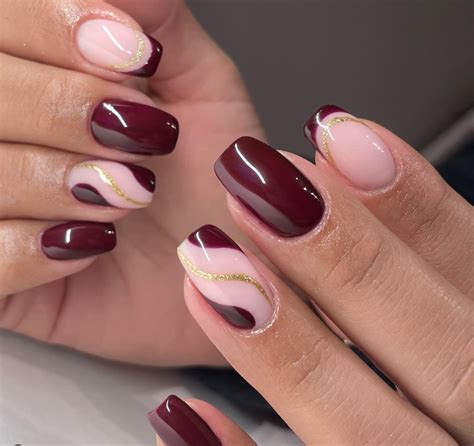 Neutral Fall Nails Burgundy