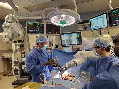 Heart surgery shuns ribcracking growing as option