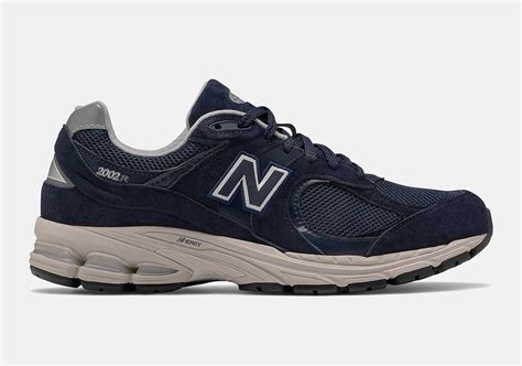 new balance 2002r 2020