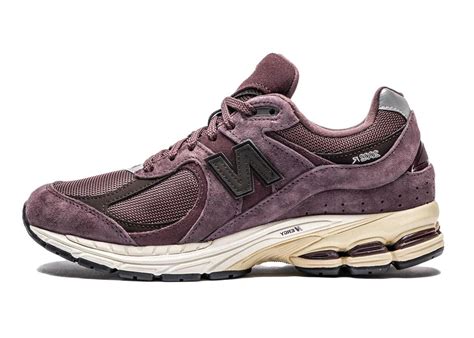 new balance 2002r dark grape