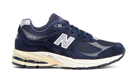 new balance 2002r eclipse