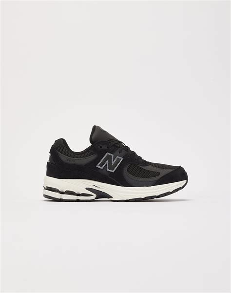 new balance 2002r grade school