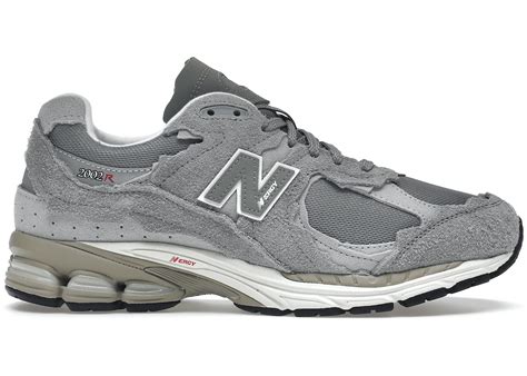 new balance 2002r grey protection pack