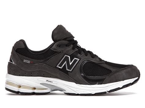 new balance 2002r sneakers