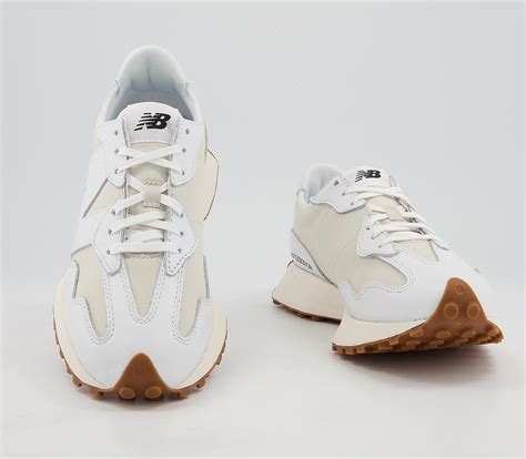 new balance 327 trainers in white & tan