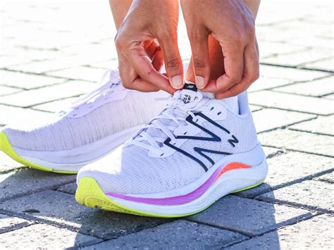 new balance fuel cell v4 review