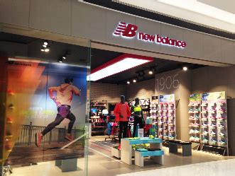 new balance running shoes outlet locations