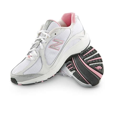 new balance sneakers womens walking