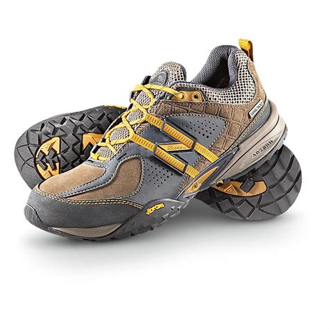 new balance trail running shoes gore tex