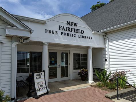 new fairfield ct library hours