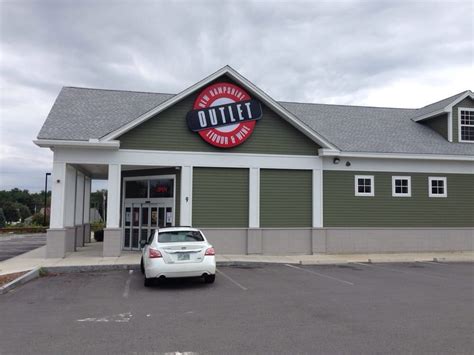 new hampshire liquor and wine outlet stores