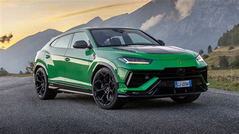 New lamborghini urus price