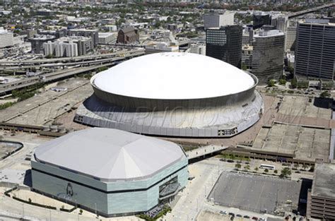 new orleans pelicans arena name