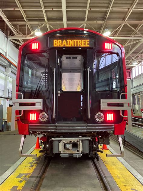 new red line cars