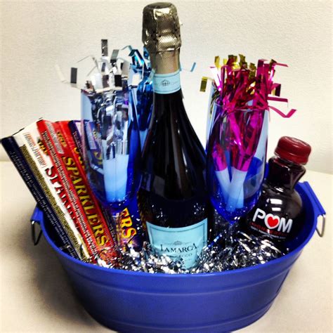 new year gift ideas for friends basket