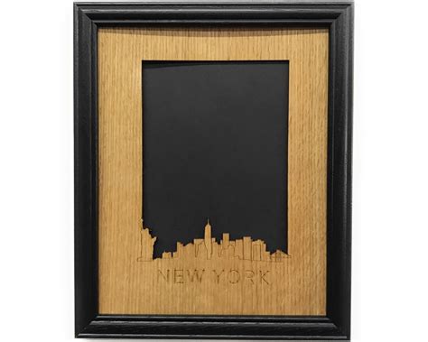 New York Frame