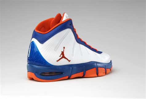 new york knicks shoes