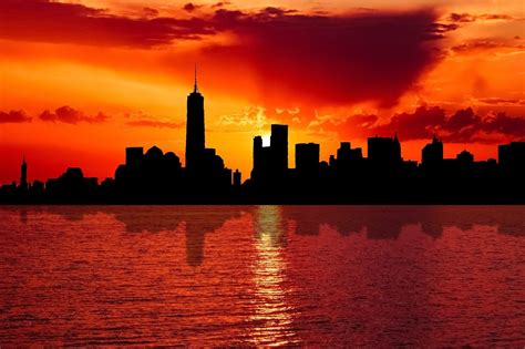 new york skyline sunset