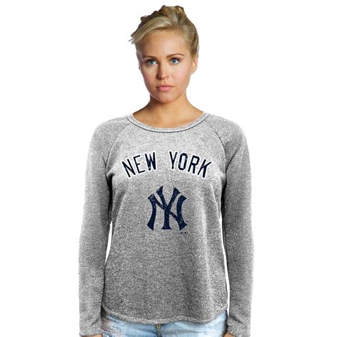 new york yankees sweatshirt women