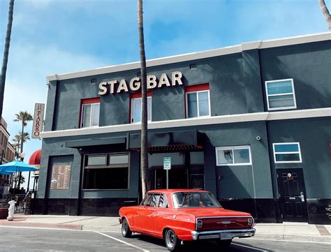 Uncover the Hottest Nightlife in Newport, CA: Bars to Ignite Your Adventure